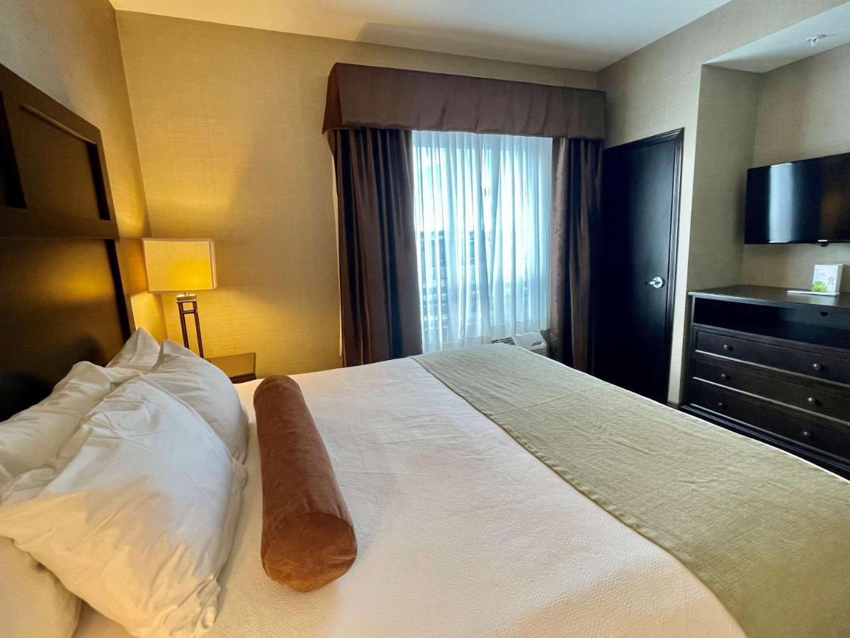 Best Western Plus Okotoks Inn & Suites Eksteriør bilde