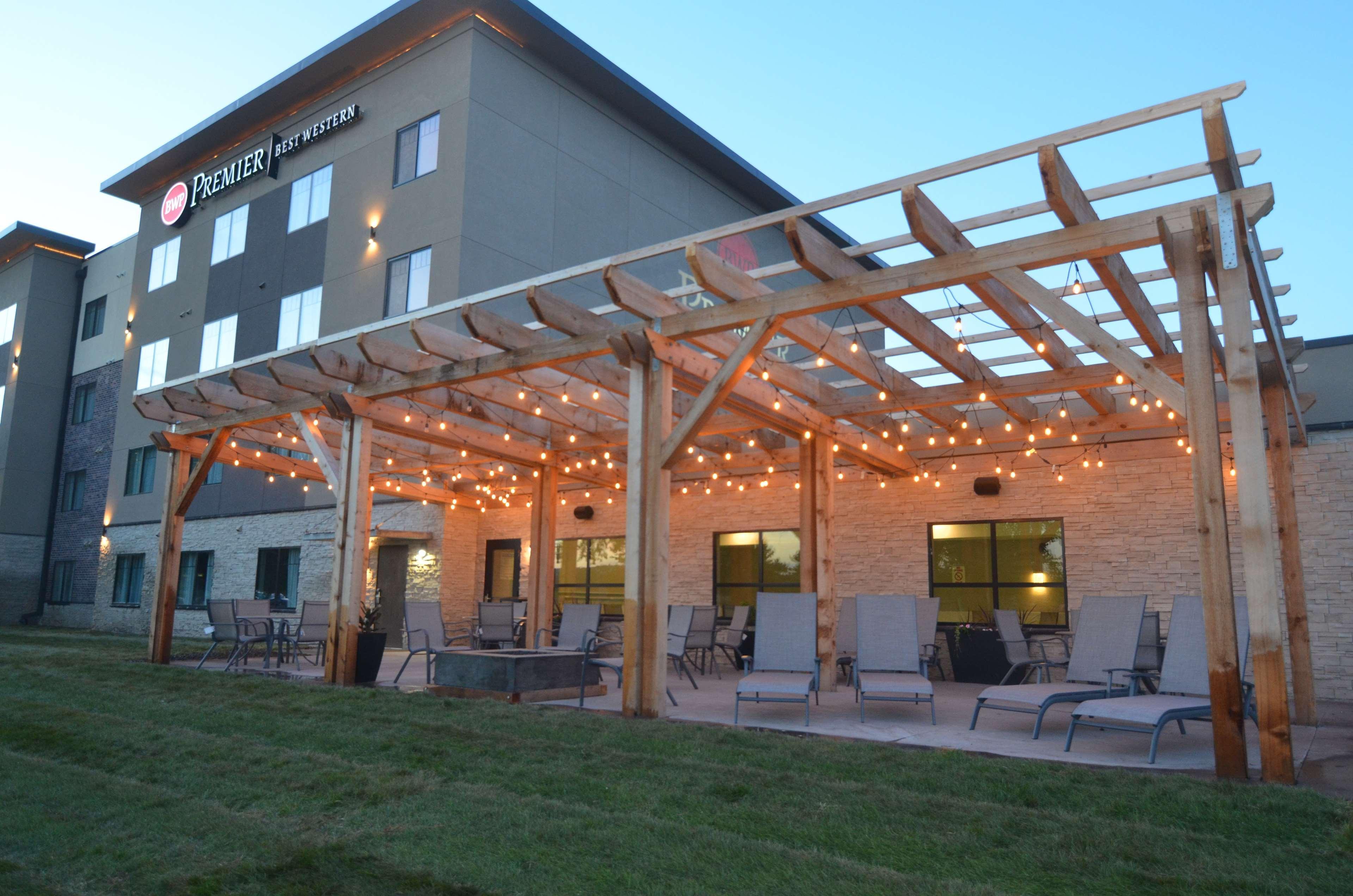 Best Western Plus Okotoks Inn & Suites Eksteriør bilde